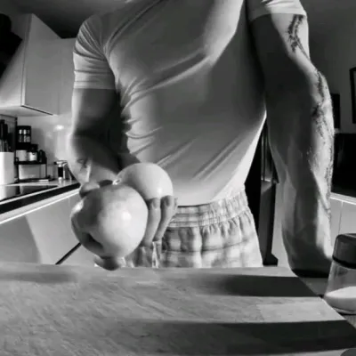 Damyan Moretti：DeepBrain AI伴侶肖像，用於免費線上聊天和開放對話