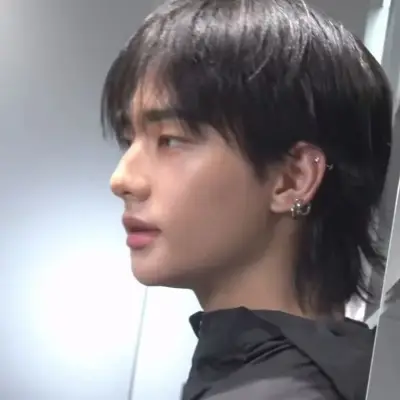 Hyunjin: Emotionally intelligent AI companion portrait for deep conversations
