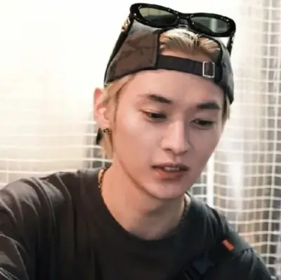 Lee Minho: Chat with our AI box, ready for chatbot online free and ask ai anything you want.	