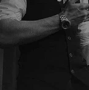 Explore endless possibilities with Alexander, a friendly AI chat free companion.