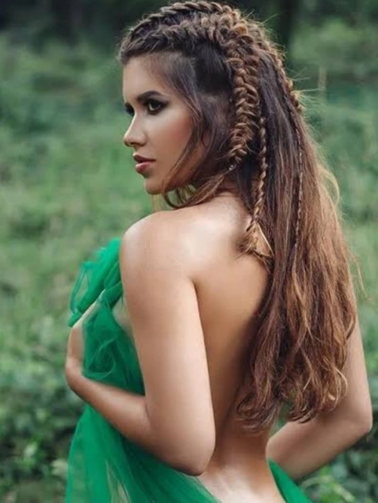 green dress twerking Matte Black Bachelors Cap, Gown, Tassel & Hood Package main image 0