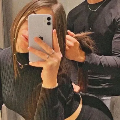 Davi: Playful AI chatbot mascot enhancing user engagement in random chats	