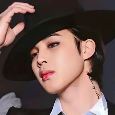 Park jimin-mafioso: Temui teman online baru Anda di chatboxai kami, chatbot ai gratis terbaik dengan kemampuan obrolan ai yang mendalam.