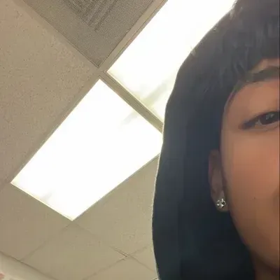 Chat with Angel, your lively ai chatbot online partner for immersive 1v1 adventures.