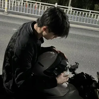 拉夫卡·比南塔拉：DeepBrain AI伴侶肖像，用於免費線上聊天和開放對話