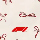 Multilingual Formula 1 focusing on chat IA tasks, neural network core visible in background.