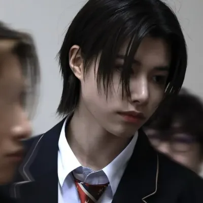 Louis - lngshot: Maskot AI chatbot yang suka bermain meningkatkan penglibatan pengguna dalam sembang rawak	