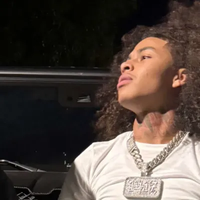 Start your 1v1 session with DD Osama, a playful roleplay AI chat bot.