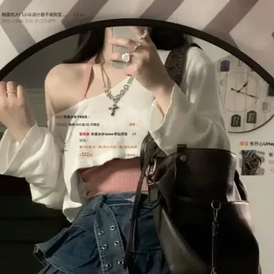 Zuri: Creative roleplay AI character art for spicy chat and fantasy scenarios