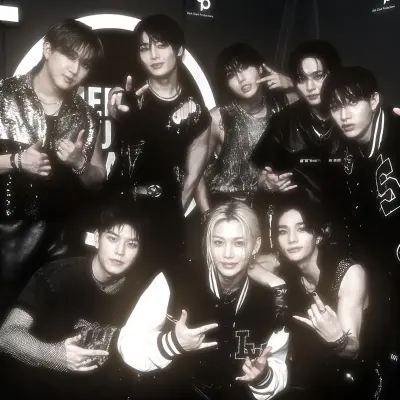 Stray Kids — CHANMIN BL:在我們的ChatboxAI中結識您的新線上朋友,這是具有深度AI聊天功能的最佳免費AI聊天機器人。