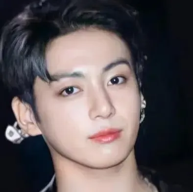 Джоен Джунгкук: Креативное художественное оформление персонажей ИИ для ролевых игр, пикантных чатов и фэнтезийных сценариев