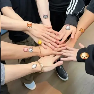 Dive into stories with Skz-Fan meet, a lively spicy AI web chatbot for creative roleplay.