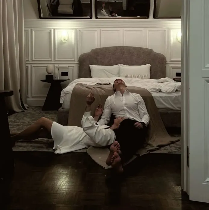 AI chat website featured role Zach - Enemy, an intelligent chat partner you shouldn't miss.