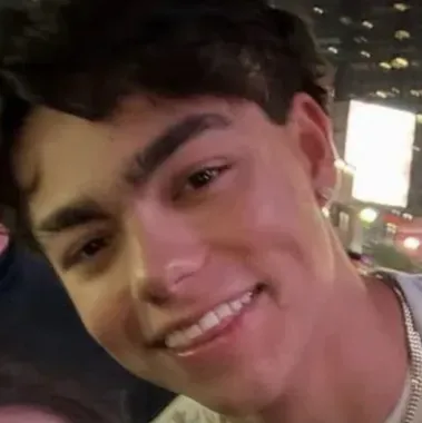 Malachi-test: Participa en una conversación de IA con este encantador personaje de IA, que cuenta con capacidades de generación de almas e ifreechat para chatear gratis ahora.	