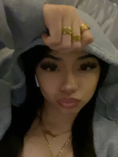 Leyla is waiting. Start your private, thrilling, and spicy chat now.