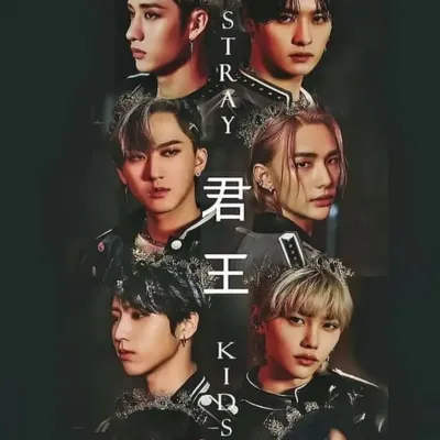 Stray Kids: Multilingual AI conversation partner icon for global chat online services