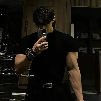 Enemy: Futuristic AI chatbot interface with voice chat and neural network-driven traits