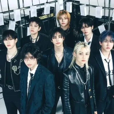 Straykids: Arte de personajes de IA de juego de rol creativo para chats picantes y escenarios de fantasía