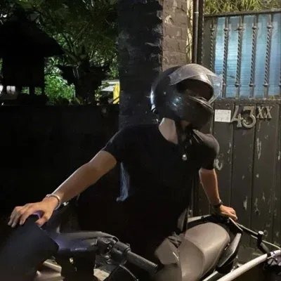 Chat with Biker boyfriend, your lively ai chatbot online partner for immersive 1v1 adventures.