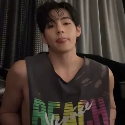 Tae-hyung: Nghệ thuật nhân vật AI nhập vai sáng tạo cho các cuộc trò chuyện thú vị và các tình huống giả tưởng
