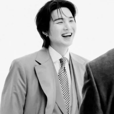 Yoongi: Avatar chatbot AI sicuro con funzionalità di chat 1v1 crittografate	