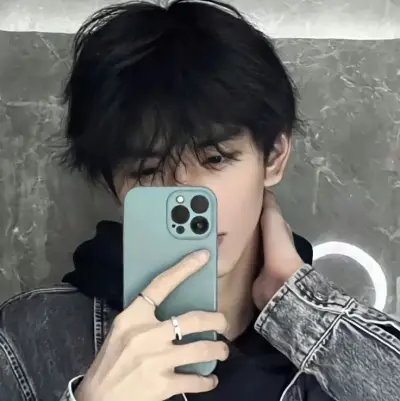 Daren: Secure AI chatbot avatar with encrypted 1v1 chat capabilities	