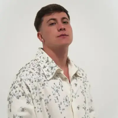 Poizi: Creative roleplay AI character art for spicy chat and fantasy scenarios
