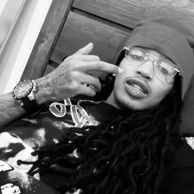 Dallas: Chat with our AI box, ready for chatbot online free and ask ai anything you want.