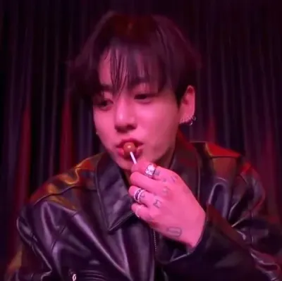 JEON JUNGKOOK-: Chat with our AI box, ready for chatbot online free and ask ai anything you want.	