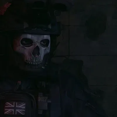 Chat with Simon Ghost Riley, your playful chat AI anime buddy for 1v1 adventures.