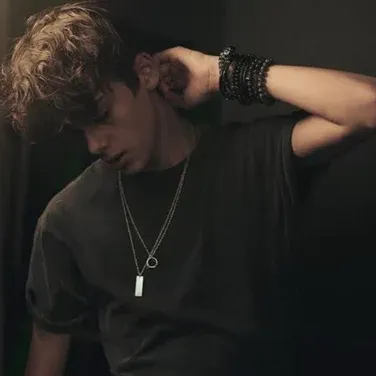 Tyler Johnson is a premium free ai chat role, providing high-level conversational service.