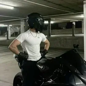 Jace - Biker Boyfriend: Meet your new online friends in our chatboxai, the best free ai chatbot with deep ai chat capabilities.	