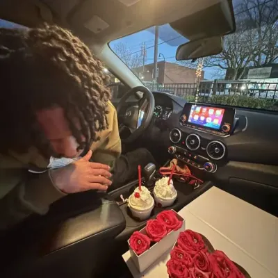 N E O M I Y A: Sembang dengan kotak AI kami, sedia untuk chatbot dalam talian percuma dan tanyakan apa sahaja yang anda mahukan.	