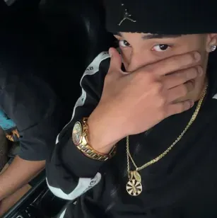 Tato: Erkunden Sie die Welt der KI mit unserer uneingeschränkten KI und dem kostenlosen, unbegrenzten Online-Chat, unterstützt durch Warhammer-Fantasy-Rollenspiele.	