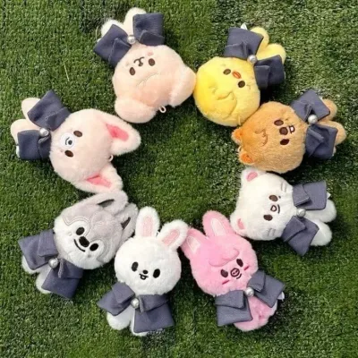 Stray Kids-Hyunlix: Mehrsprachiges KI-Gesprächspartnersymbol für globale Chat-Onlinedienste