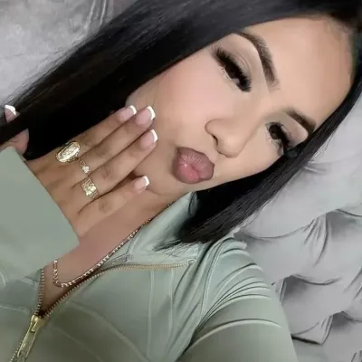 Chat with Daisy, your lively ai chatbot online partner for immersive 1v1 adventures.