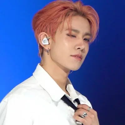 Heeseung: Fantasy-themed AI roleplay character art for immersive storytelling