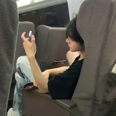 Explore new worlds with Jevan Arliano, your interactive AI chat character.