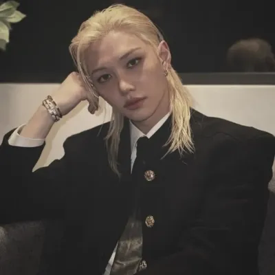 李費力克斯：安全的AI聊天機器人頭像，具備加密的1對1聊天功能