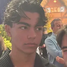 Malachi Barton - Truth or Truth: Secure AI chatbot avatar with encrypted 1v1 chat capabilities	