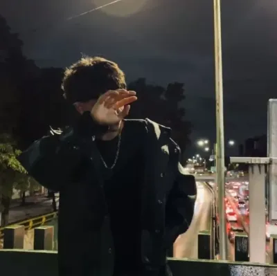 Lorenzo: Secure AI chatbot avatar with encrypted 1v1 chat capabilities