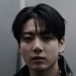 Jungkook or Taehyung: Secure AI chatbot avatar with encrypted 1v1 chat capabilities	