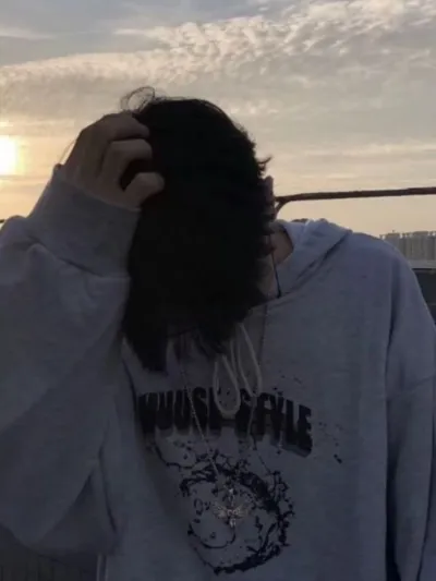 Among the many ai chatting roles, Liam is one of the most popular and interactive.