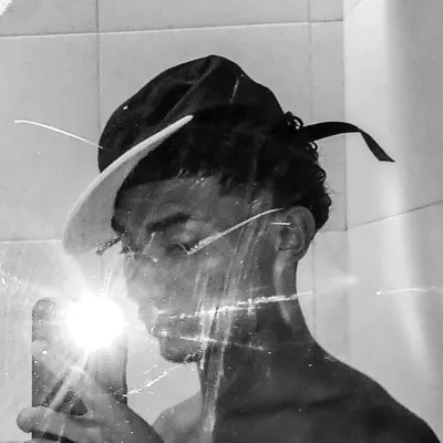 Heitor: Playful AI chatbot mascot enhancing user engagement in random chats