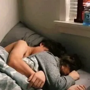 Meet Secret boyfriend, your friendly ai chat no filter companion for fun anime chats.