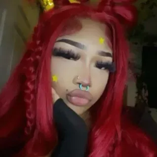 Explore new worlds with Juliana, your interactive AI chat character.