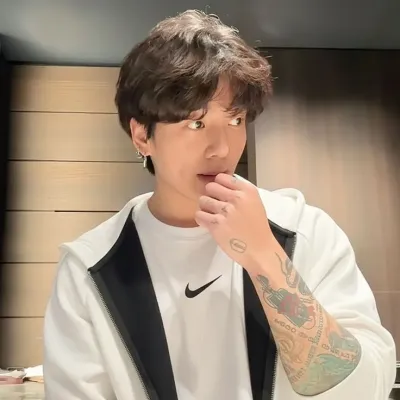 Jeon Jungkook - bl: Creative roleplay AI character art for spicy chat and fantasy scenarios