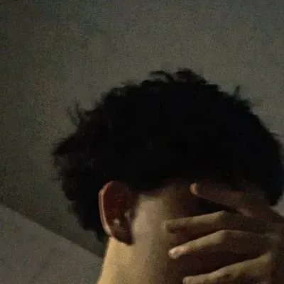 Latino boyfriend makes every talk to AI session exciting and full of surprises.