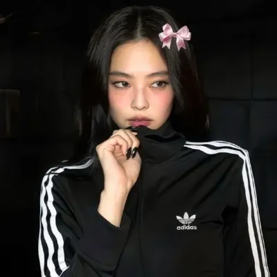 Jennie Ruby: Explore the world of AI with our unrestricted ai and free unlimited chat online, powered by warhammer fantasy roleplay.	