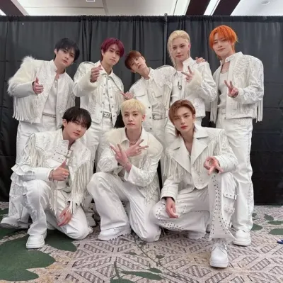 Stray Kids - New member: Chat with our AI box, ready for chatbot online free and ask ai anything you want.